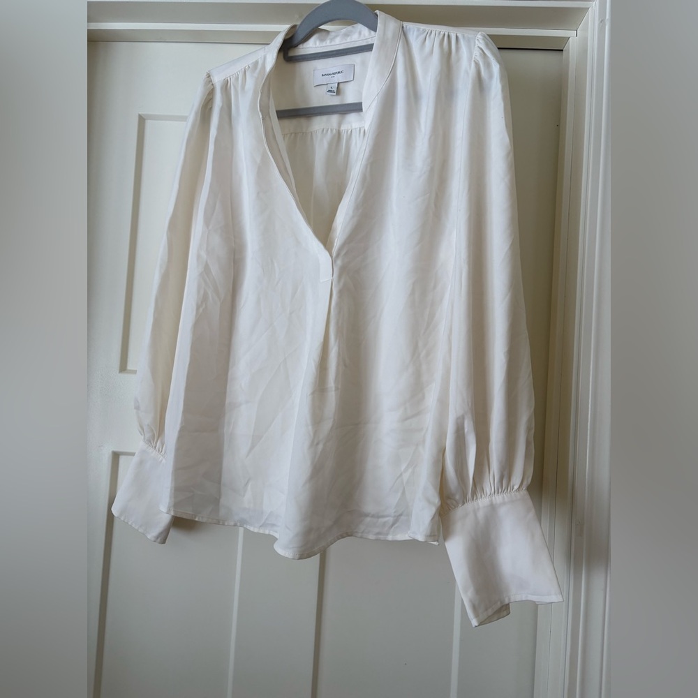 Banana Republic Off-White Dress Shirt